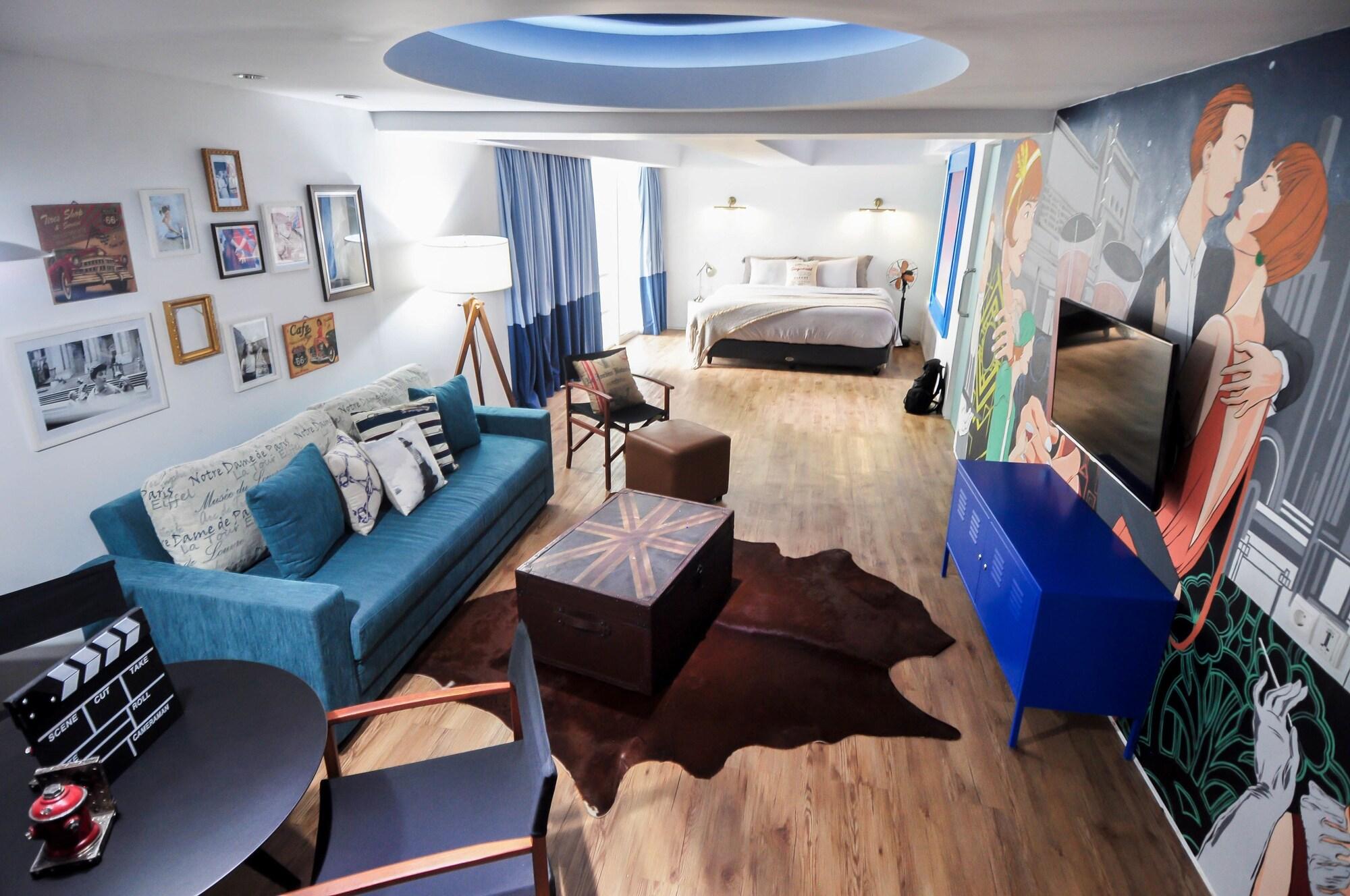 Berry Glee Thematic Hotel Кута Екстер'єр фото